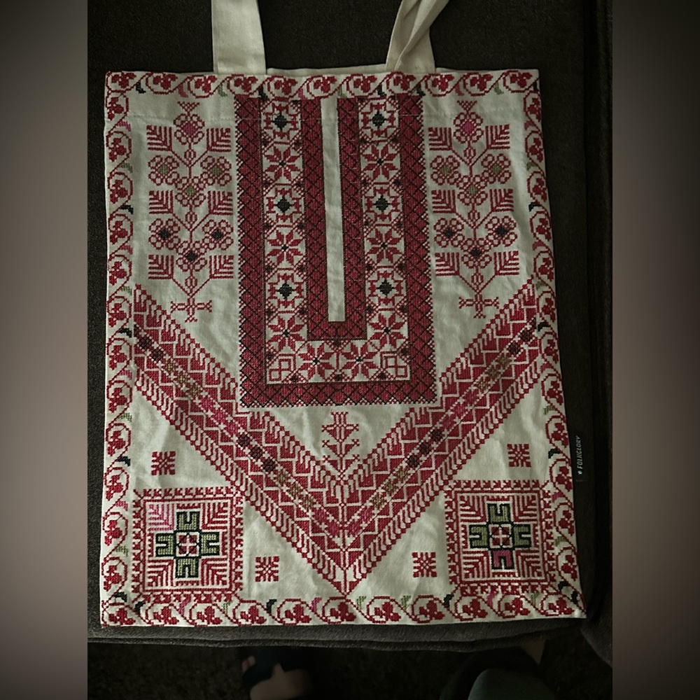 Palestinian tatreez tote bag